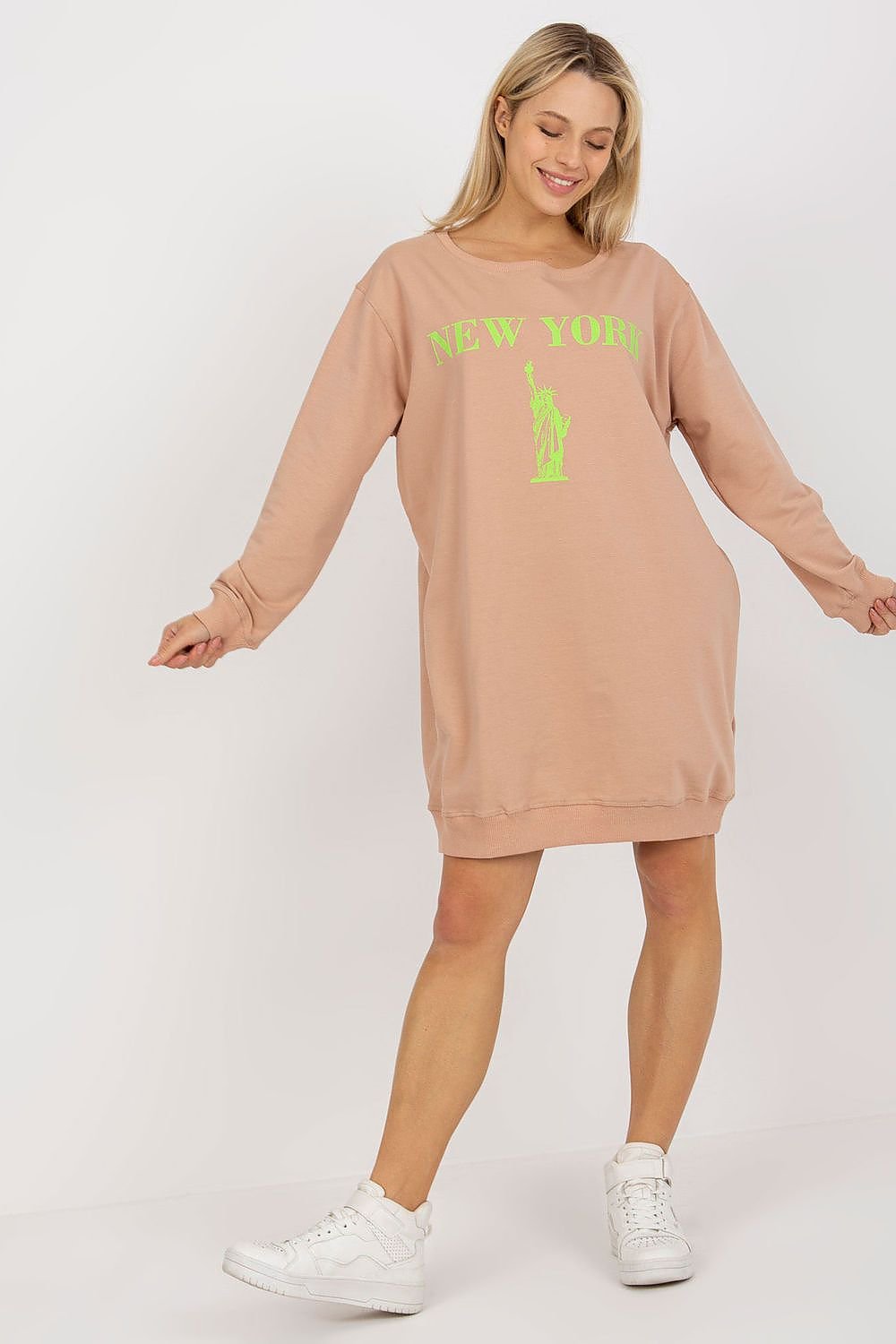 Sweatshirt model 206006
